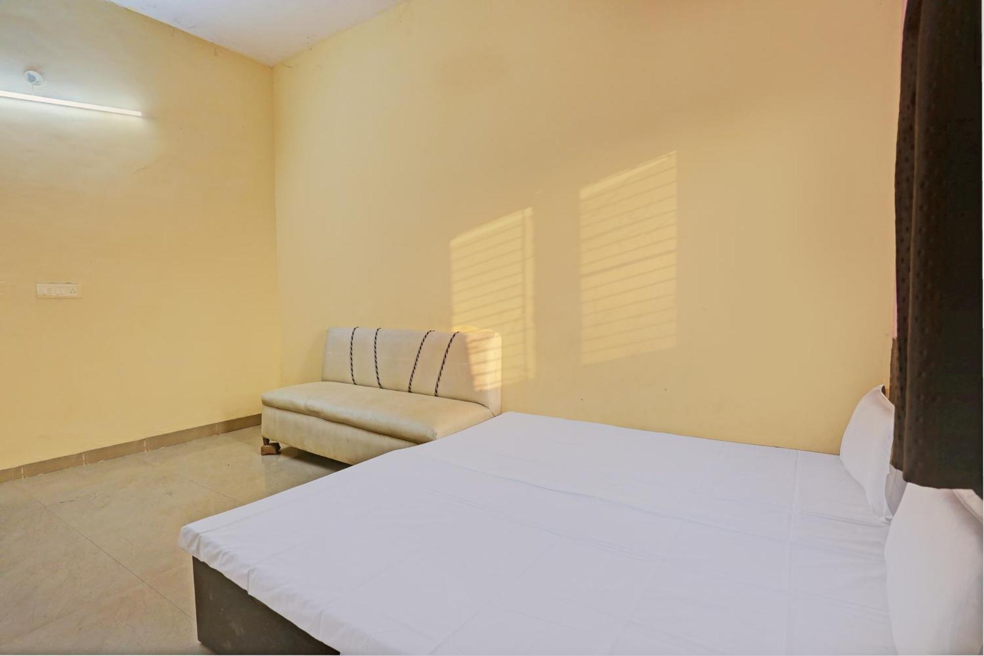 Hotel O Kamla Banquet Hall 모라다바드 외부 사진
